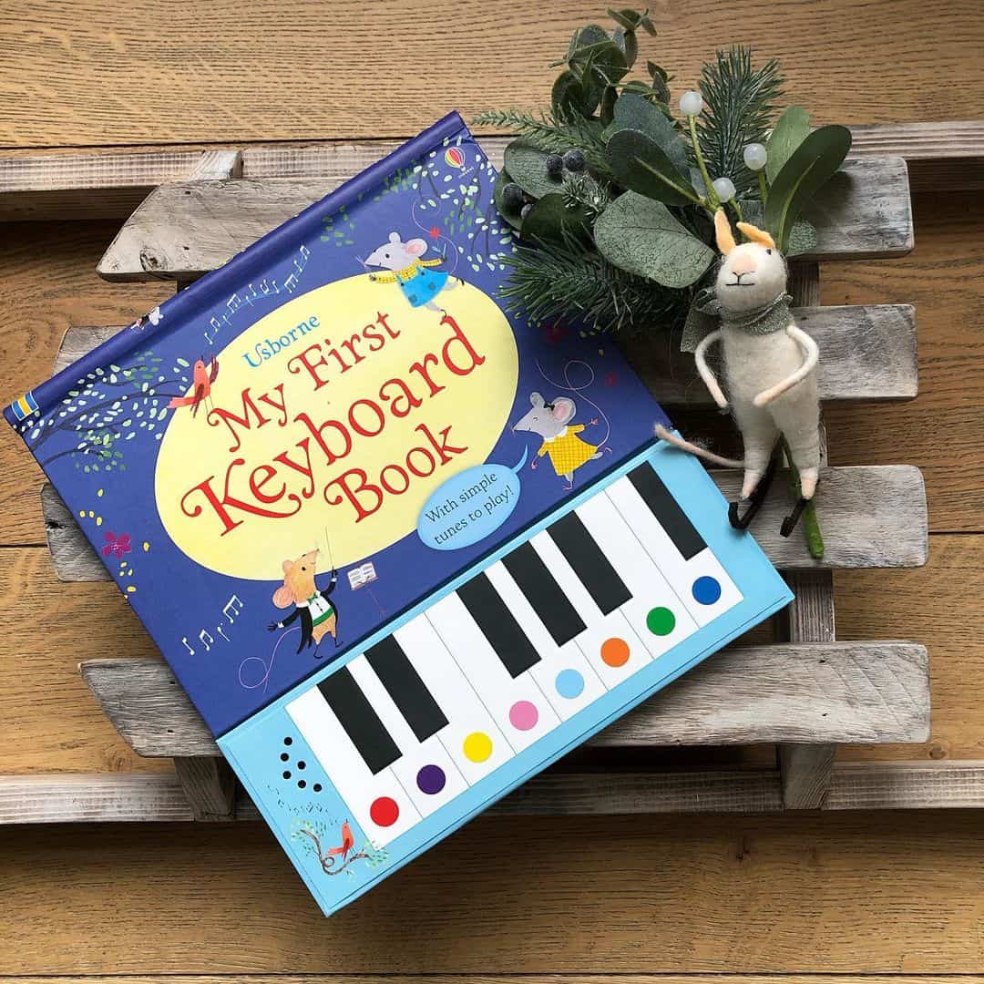 My first keyboard book – Carte cu sunete de pian