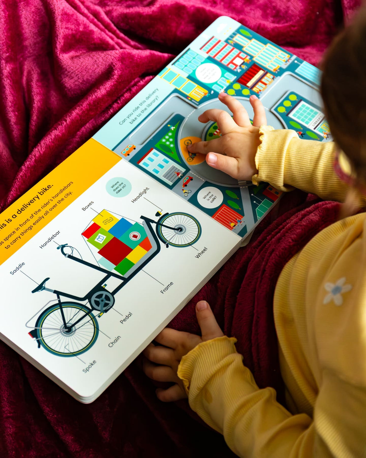 Carte senzoriala pentru copii - Make Tracks: In the City, Nosy Crow, + 2 ani