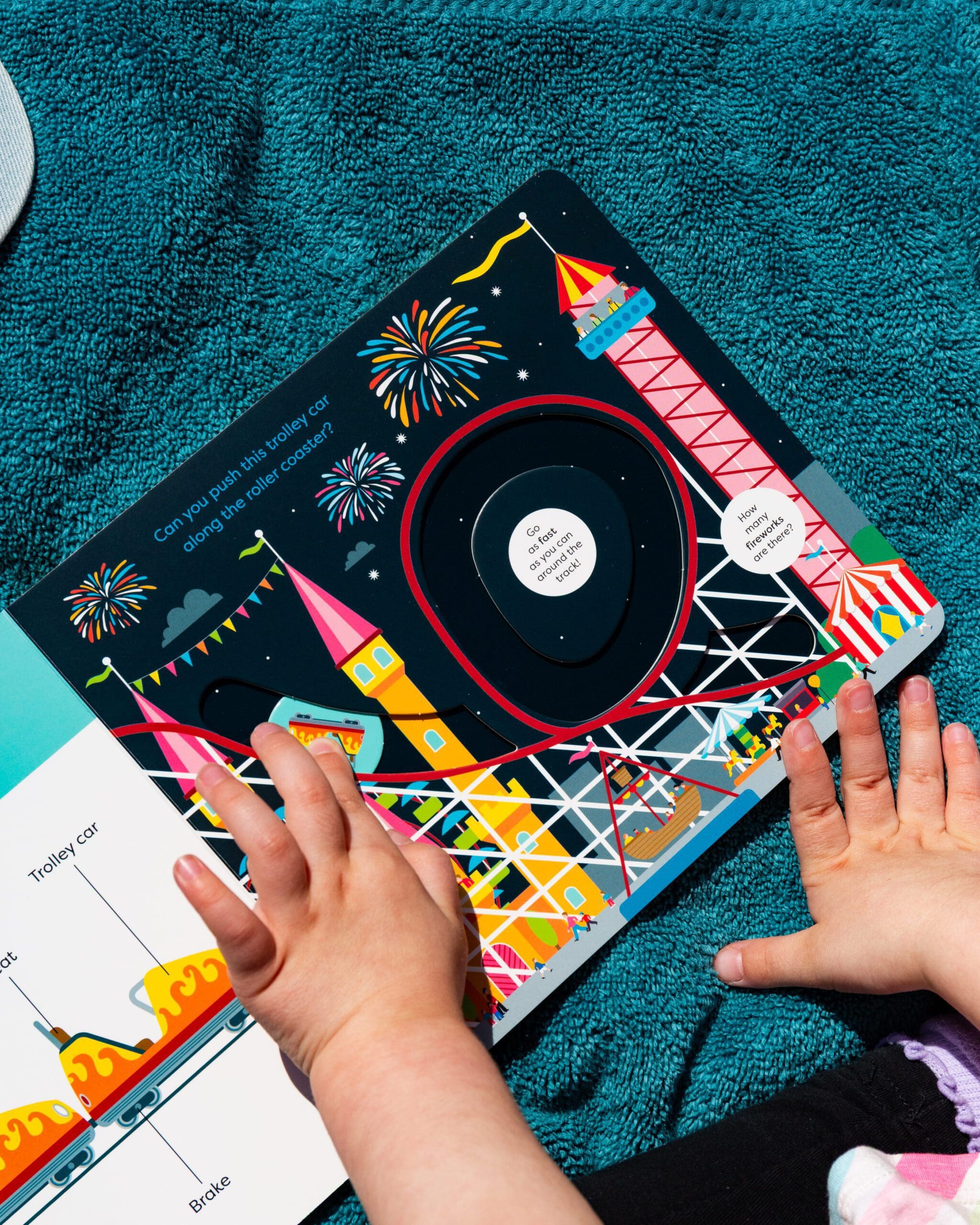Carte senzoriala pentru copii - Make Tracks: Holiday, Nosy Crow, + 2 ani