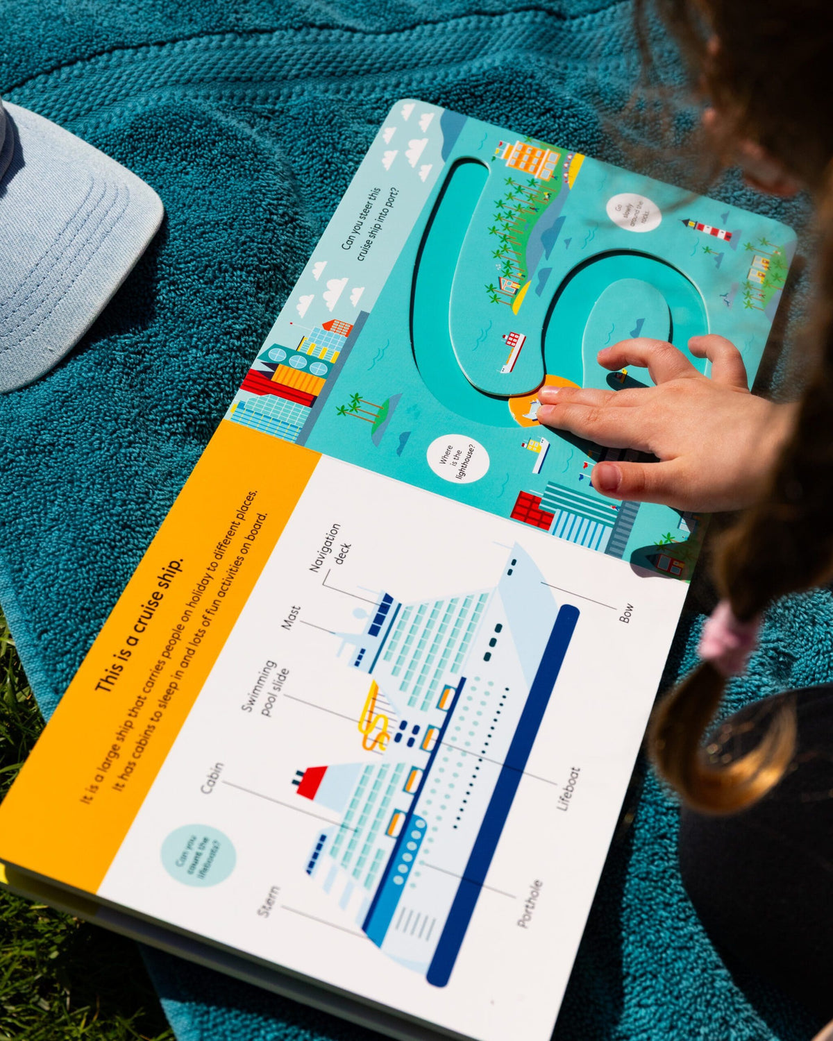 Carte senzoriala pentru copii - Make Tracks: Holiday, Nosy Crow, + 2 ani
