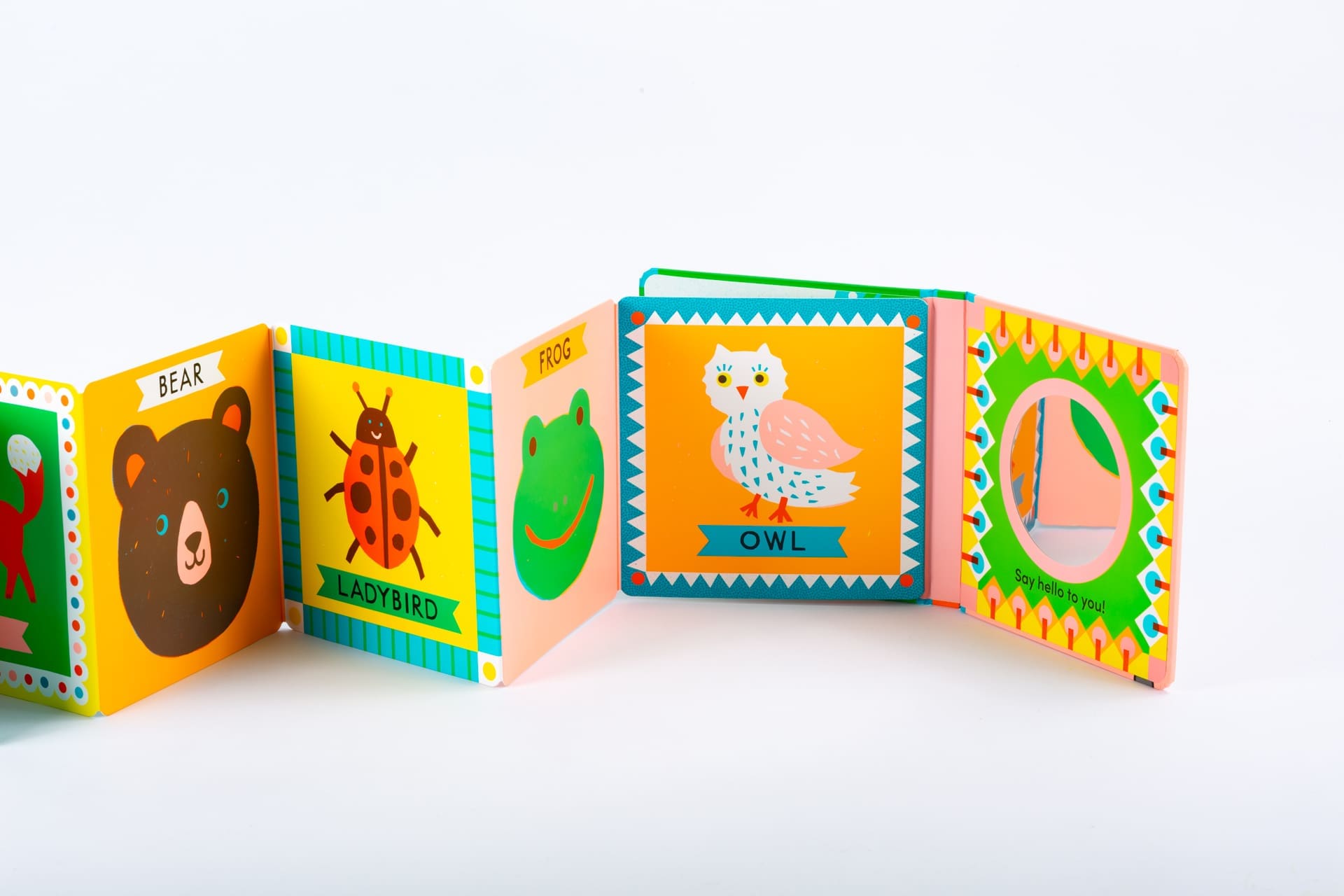 Carte senzoriala pentru bebelusi - Tummy Time: Forest, Nosy Crow, + 0 luni