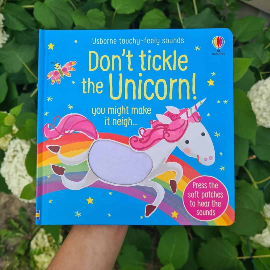 Don't tickle the unicorn! – Carte senzoriala cu sunetele unicornilor