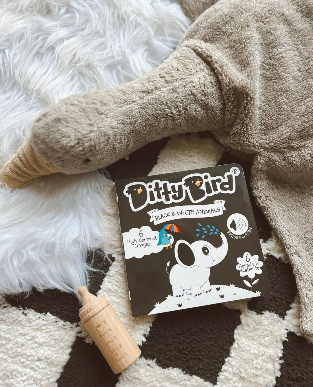 Carte pentru copii, Ditty Bird, Black and White Animals, 6+ luni
