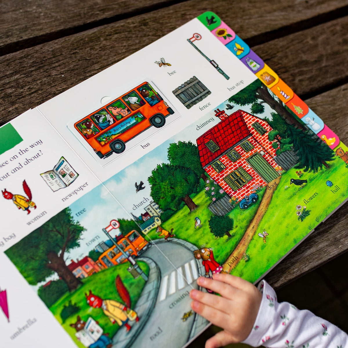 Carte educativa pentru copii mici - Pip and Posy's Big Book of Words, Nosy Crow, + 1 an