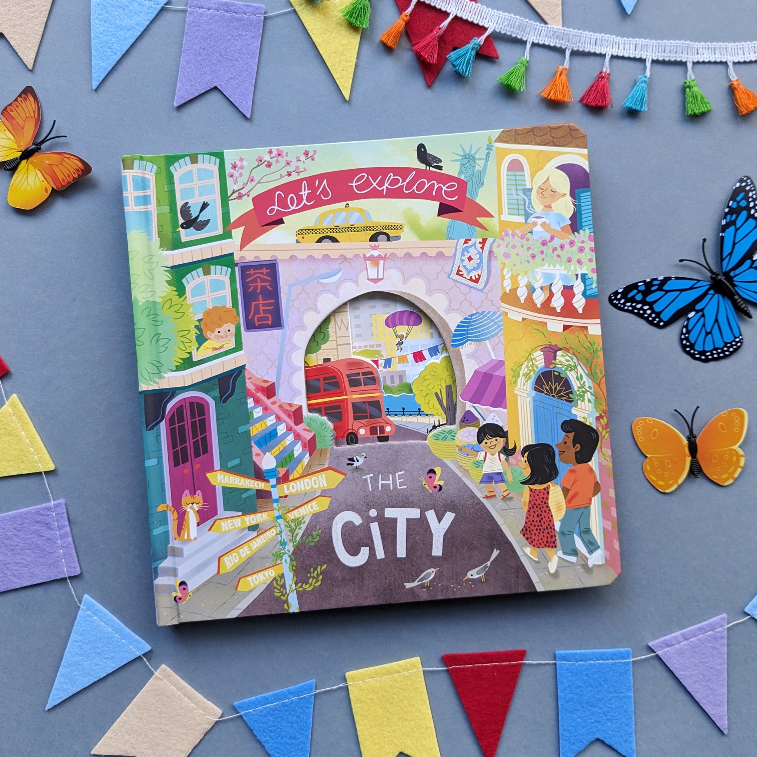 Carte pentru copii, NPP, Let's Explore The City - Children's Lift-The-Flap Book, 3+ ani