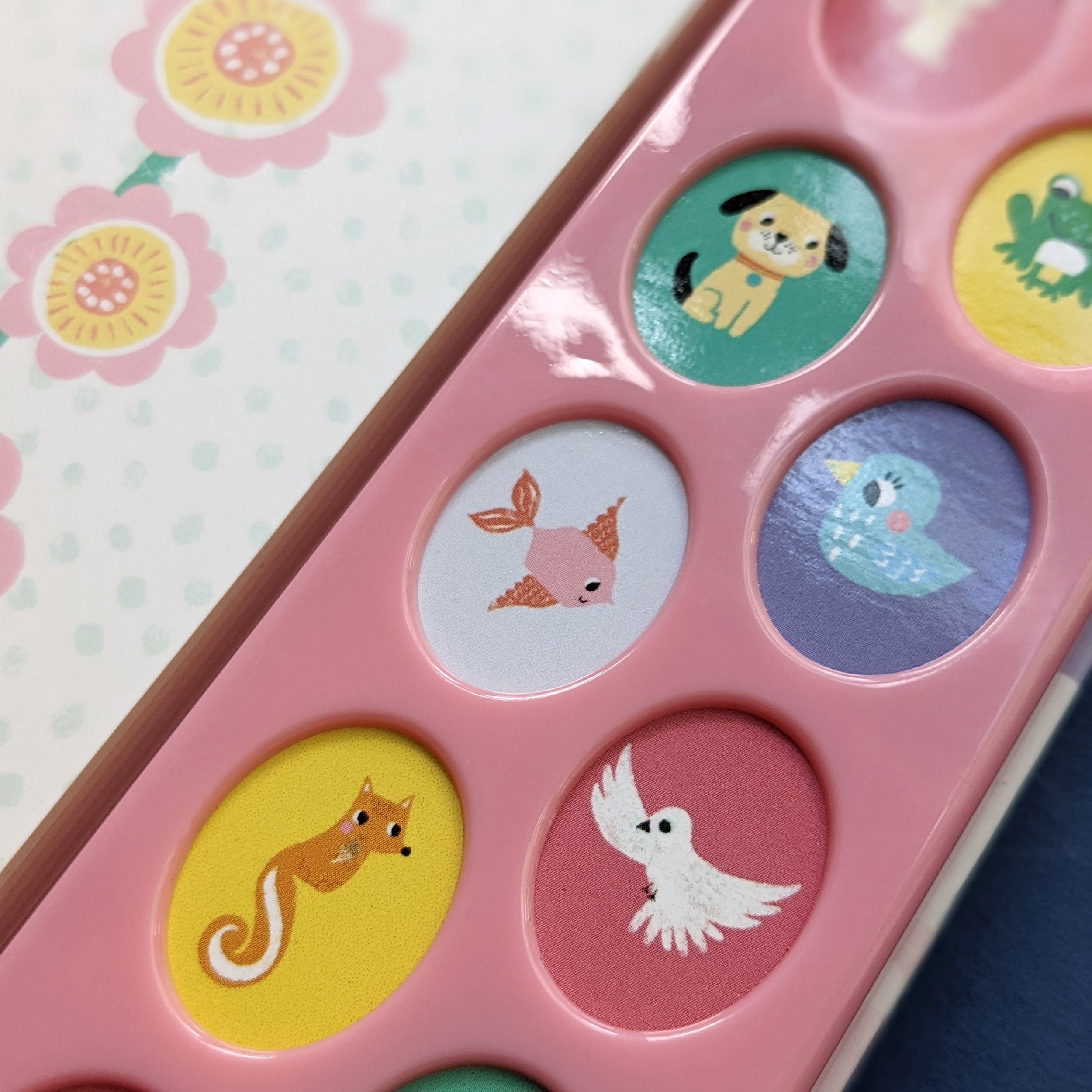 Carte pentru copii, NPP, Buzz Buzz In The Noisy Garden - Children's 12 Button Sound Book, 3+ ani