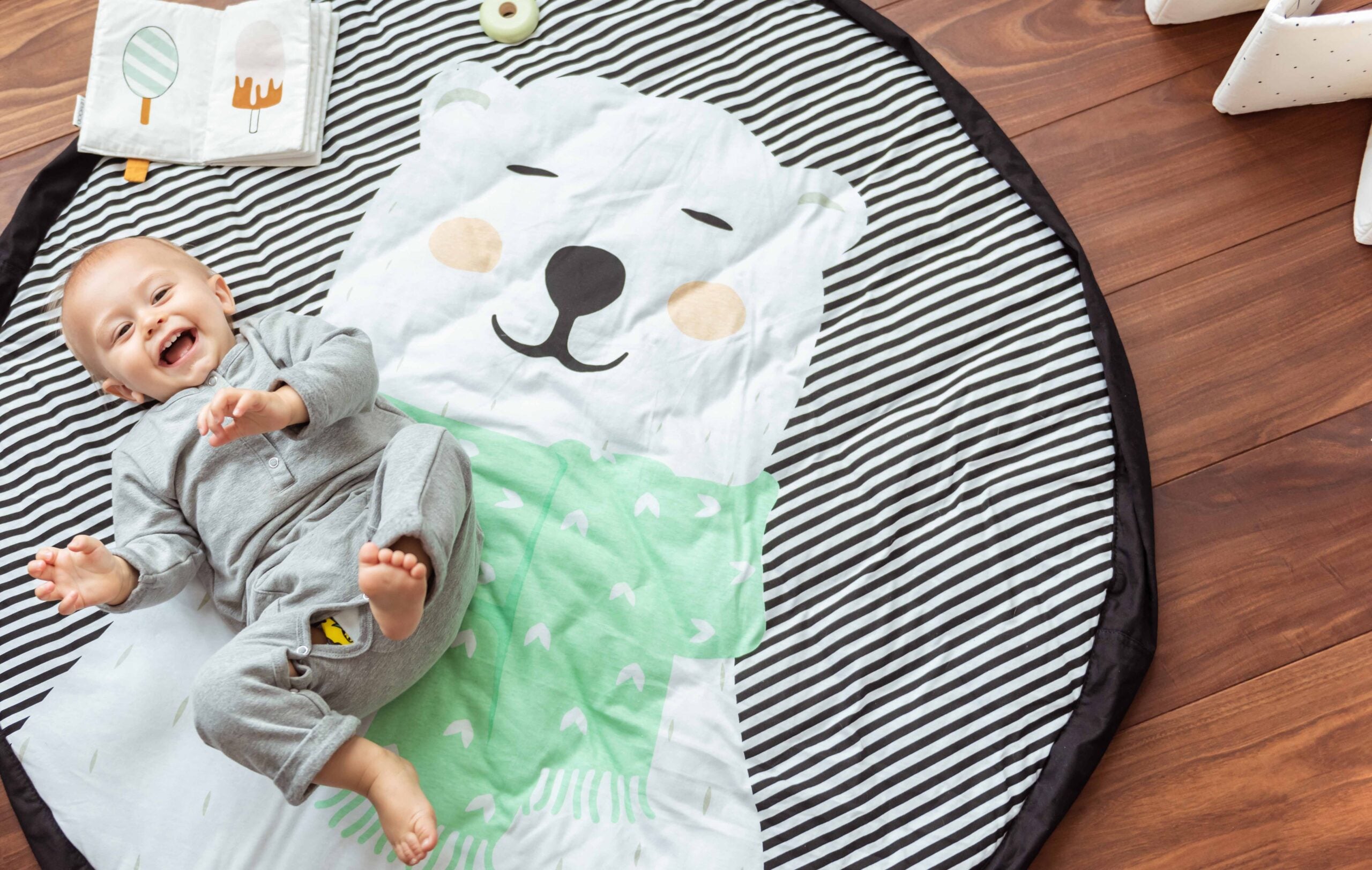 Play&GO Polar bear – Saltea activitati bebe/Sac depozitare jucarii