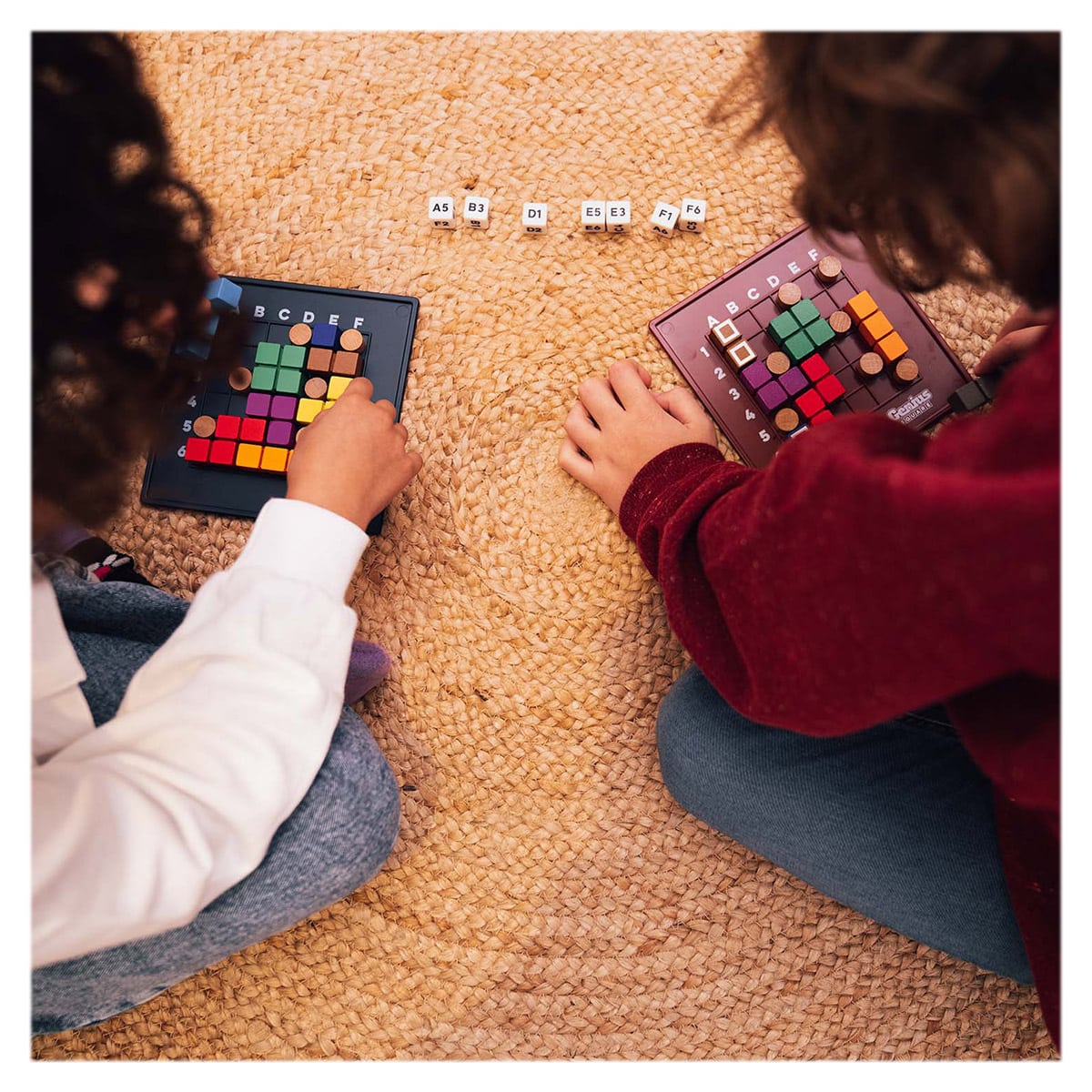 Joc de logica - Genius Square, Smart Games, 6 + ani