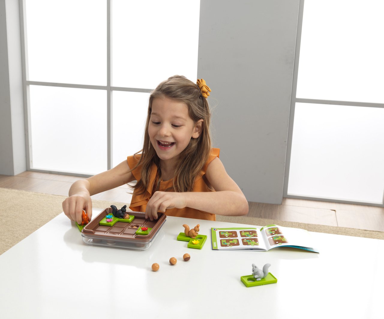 Smart Games - Squirrels Go Nuts!, joc de logica cu 80 de provocari, 6+ ani