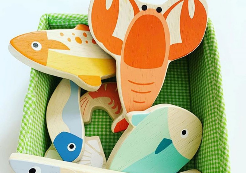 Set peste &amp; fructe de mare