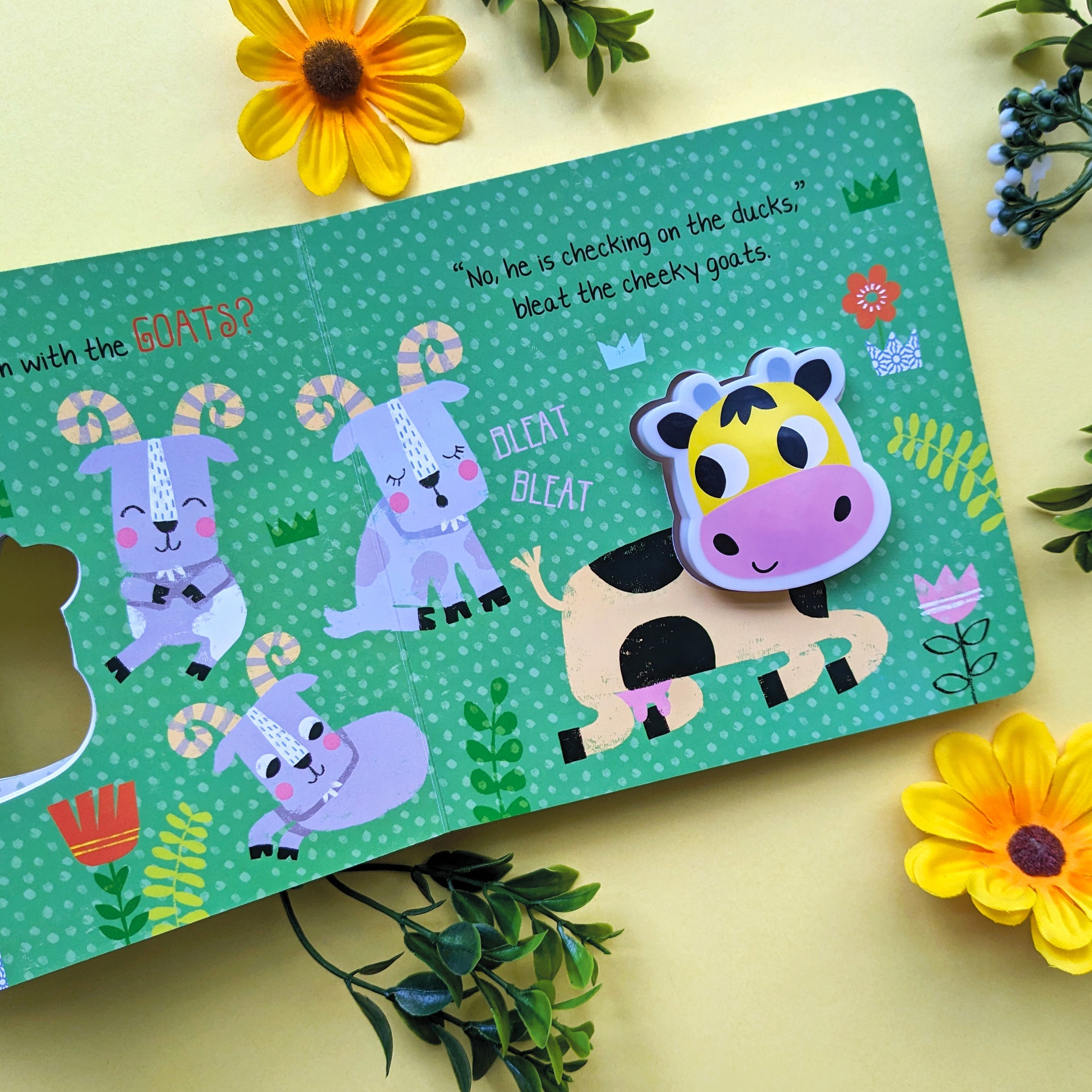 Carte pentru copii, NPP, Squishy Squeaky Cow - Children's Silicone Board Book, 1+ ani