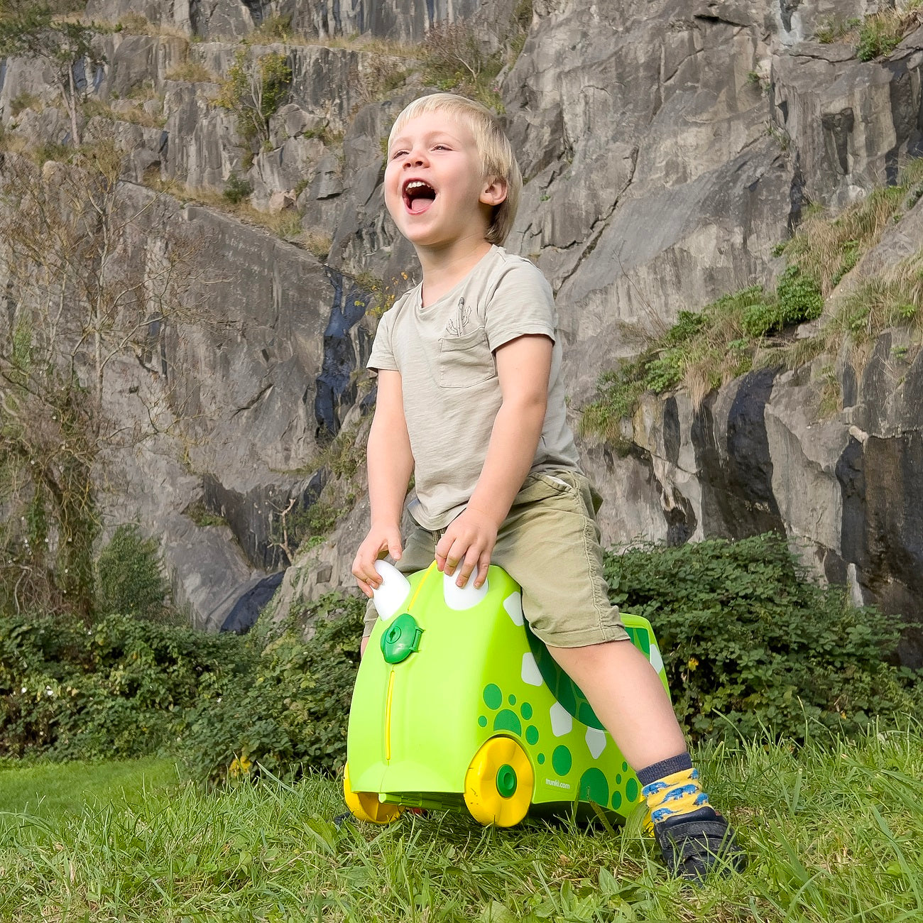 Valiza TRUNKI DUDLEY Dinozaurul