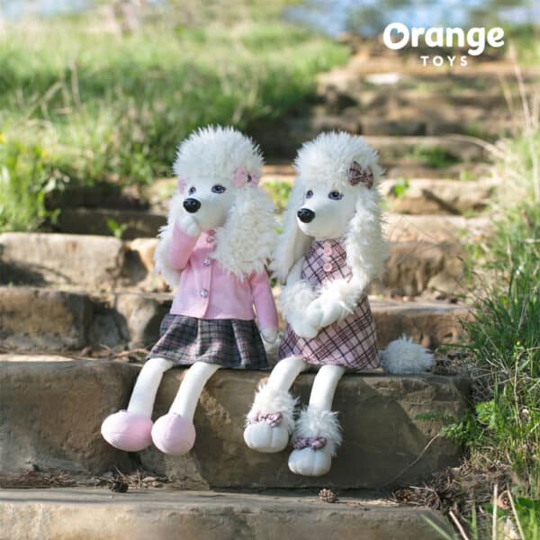Pudelul Lora – Oarnge Toys 8